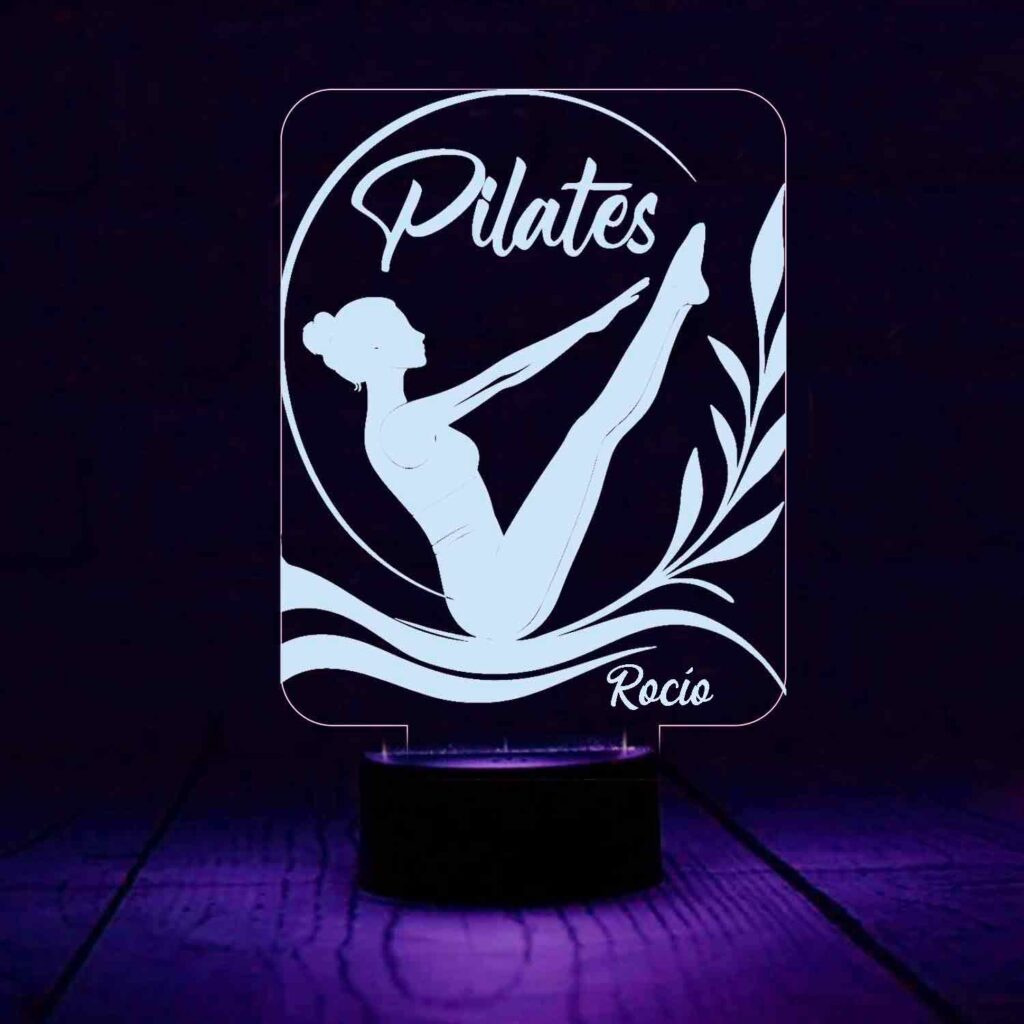 Lámpara de Pilates iluminada con el nombre Rocío